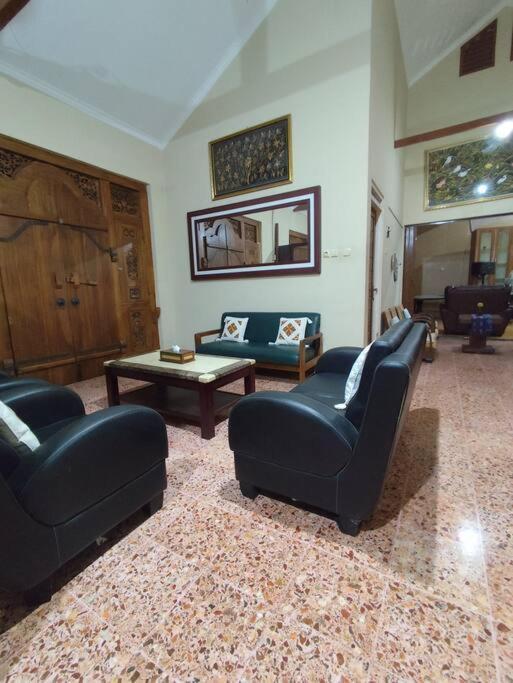 Niki Mawon Homestay Kejayan Екстер'єр фото